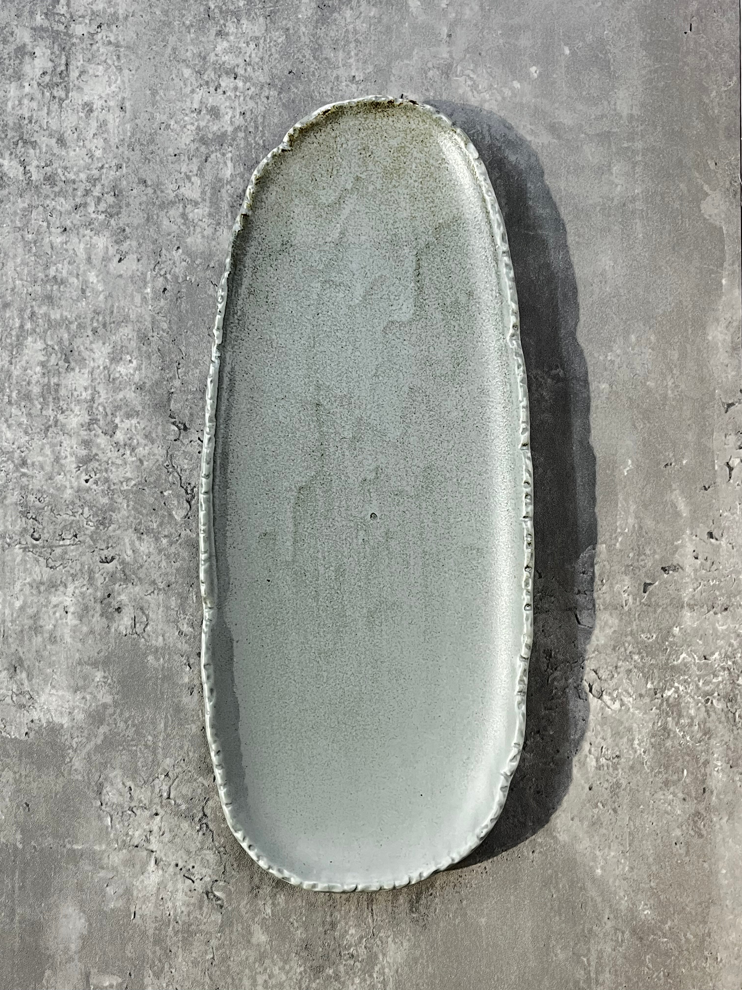 Ash Serving Plate 13"