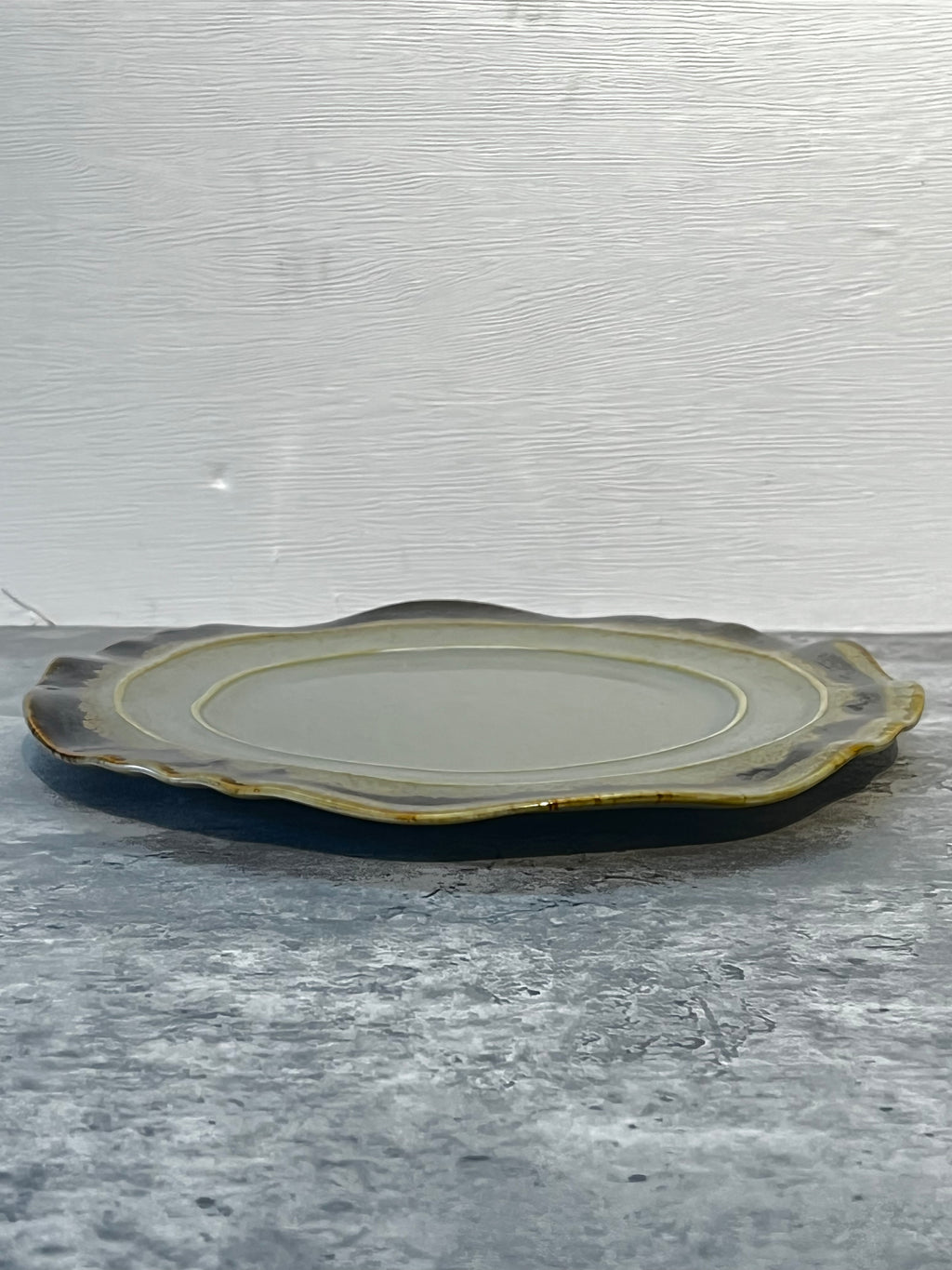 Autumn Irregular Plate 8.2"