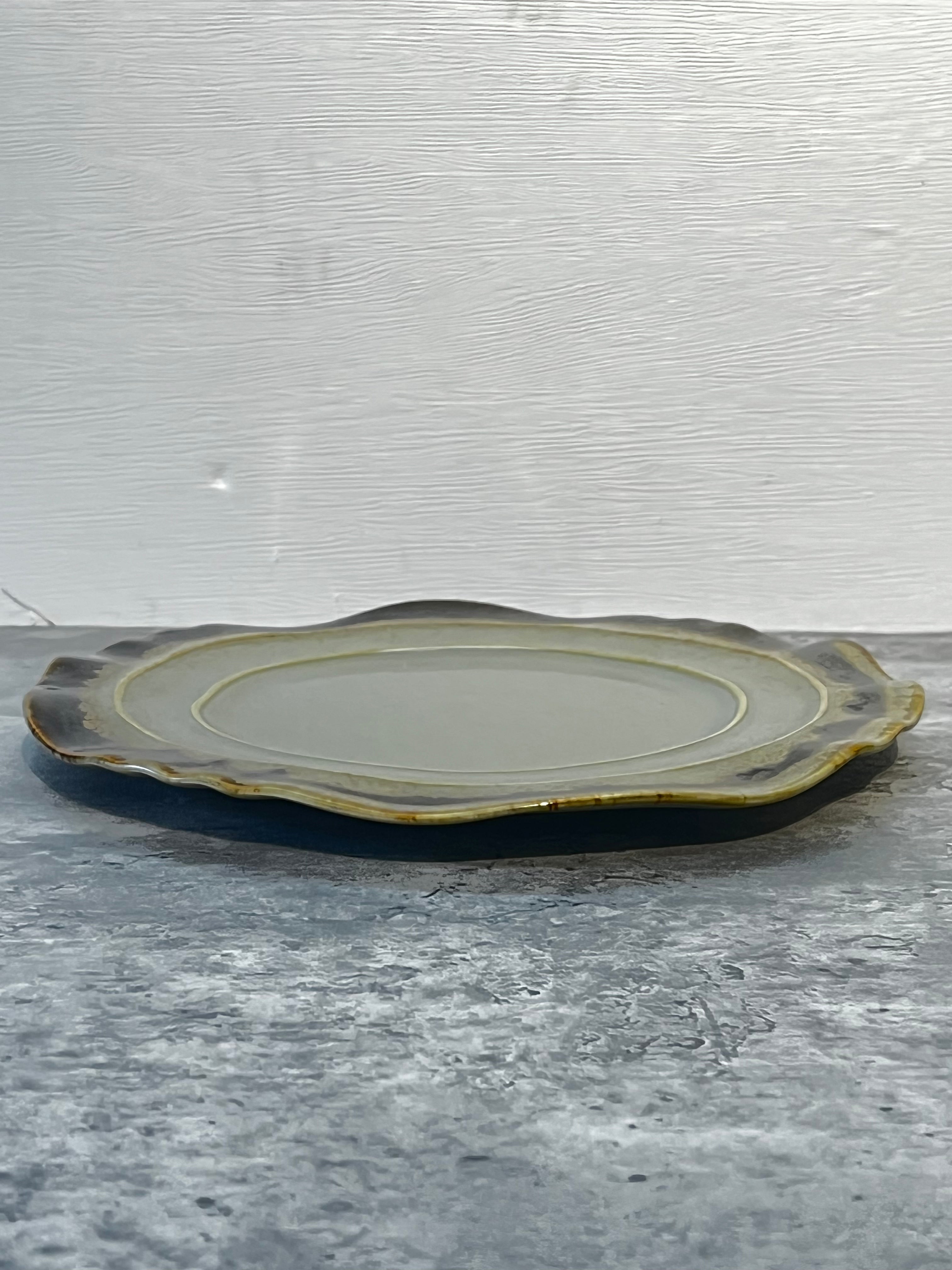 Autumn Irregular Plate 8.2"