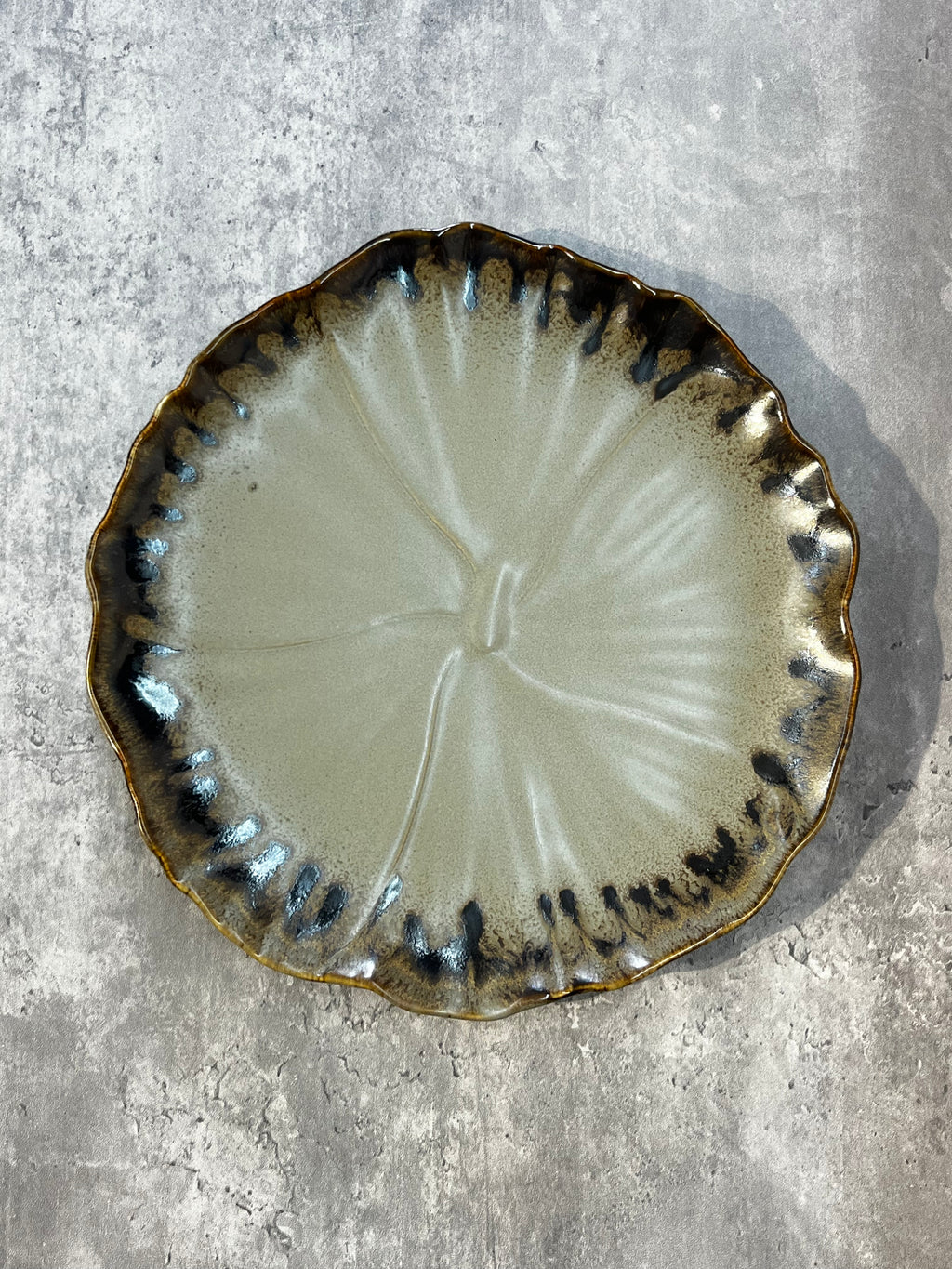 Autumn Lotus Leaf Plate 10"