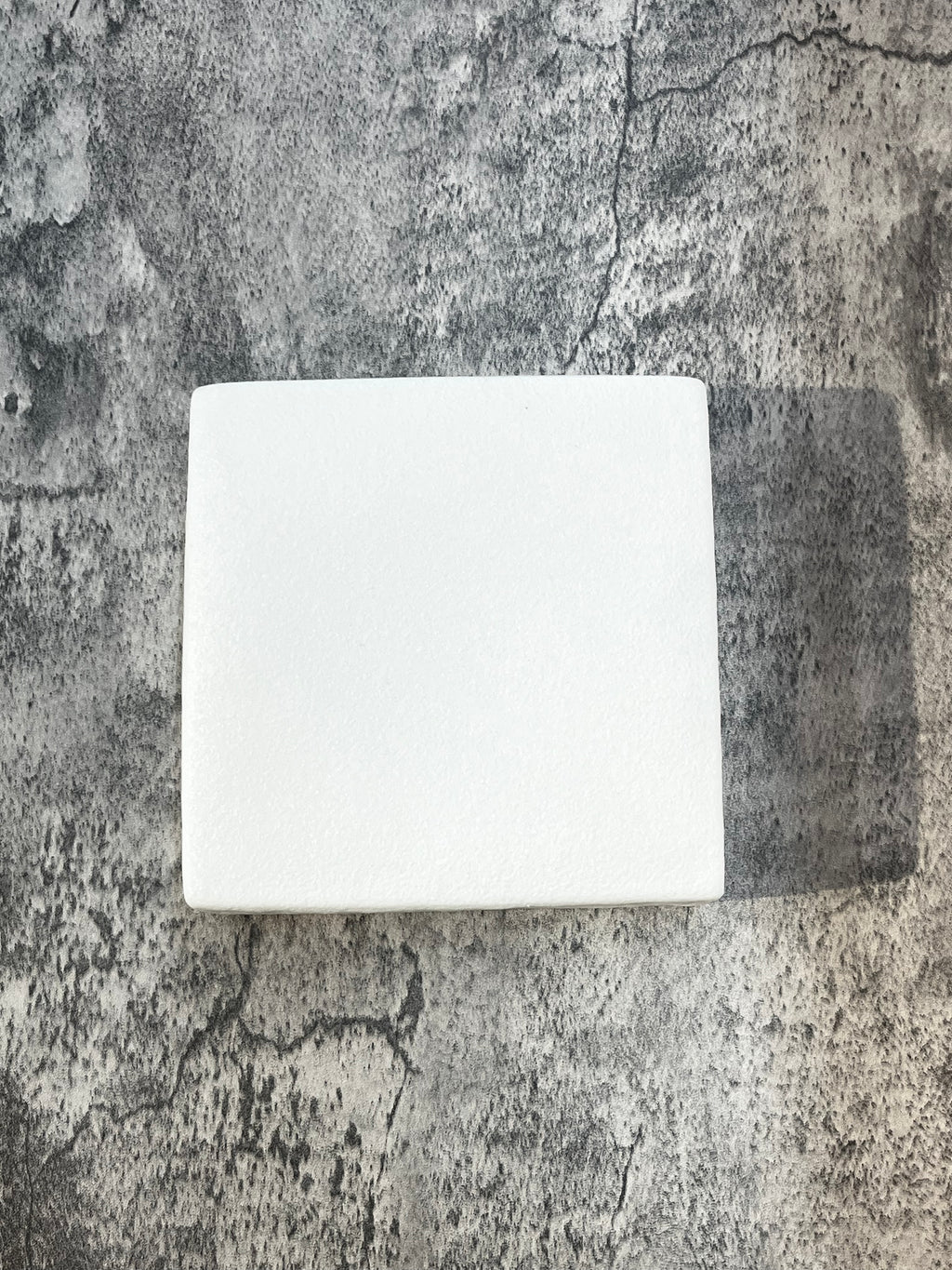 Alabaster Square Plate 6"