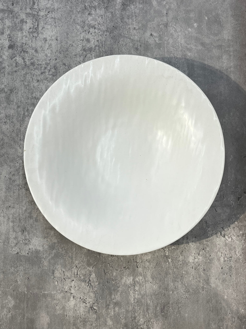 Caviar Pasta Plate White 9.75"