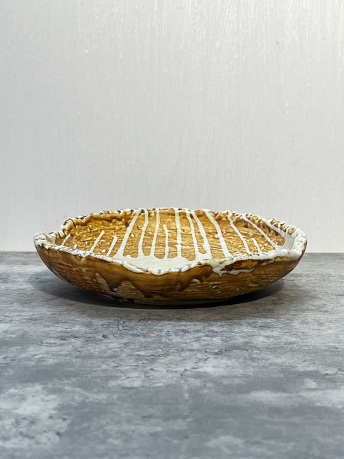 Coco Rustic Wide Base 8"