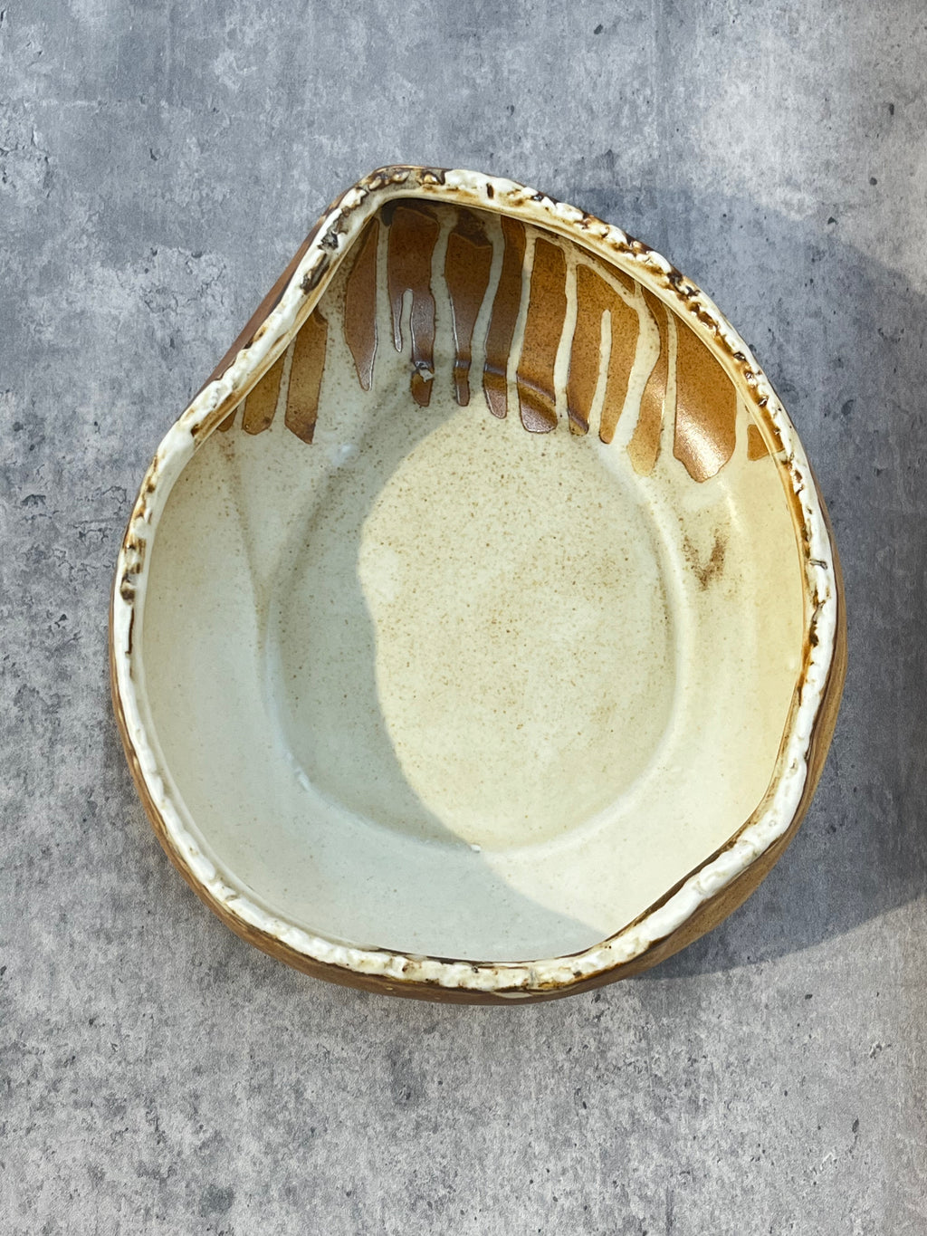 Coco Leaf Plate 9.5"